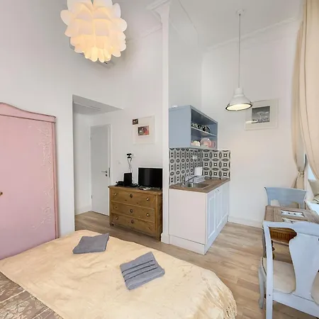 Hj7-a Hunyadi Apartman *